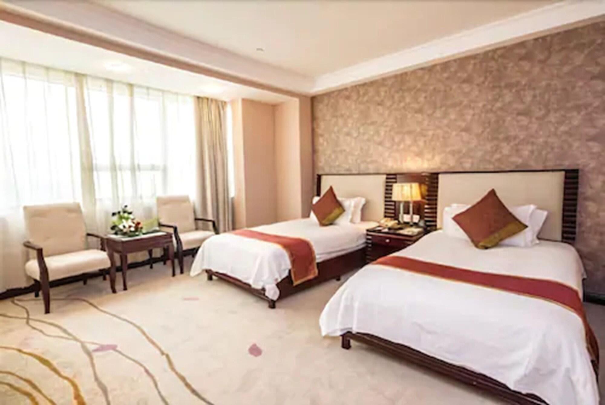 Hongyi Hotel Wuhan Eksteriør bilde