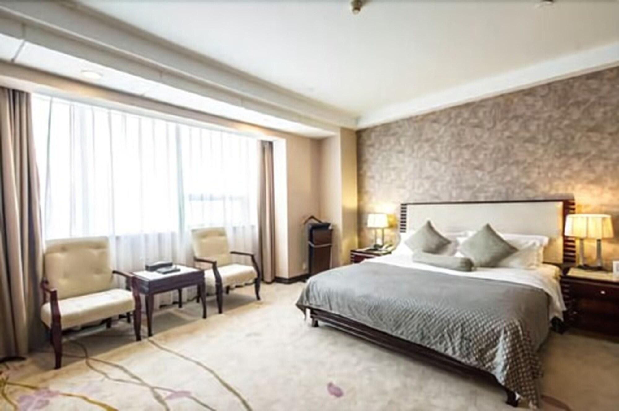 Hongyi Hotel Wuhan Eksteriør bilde