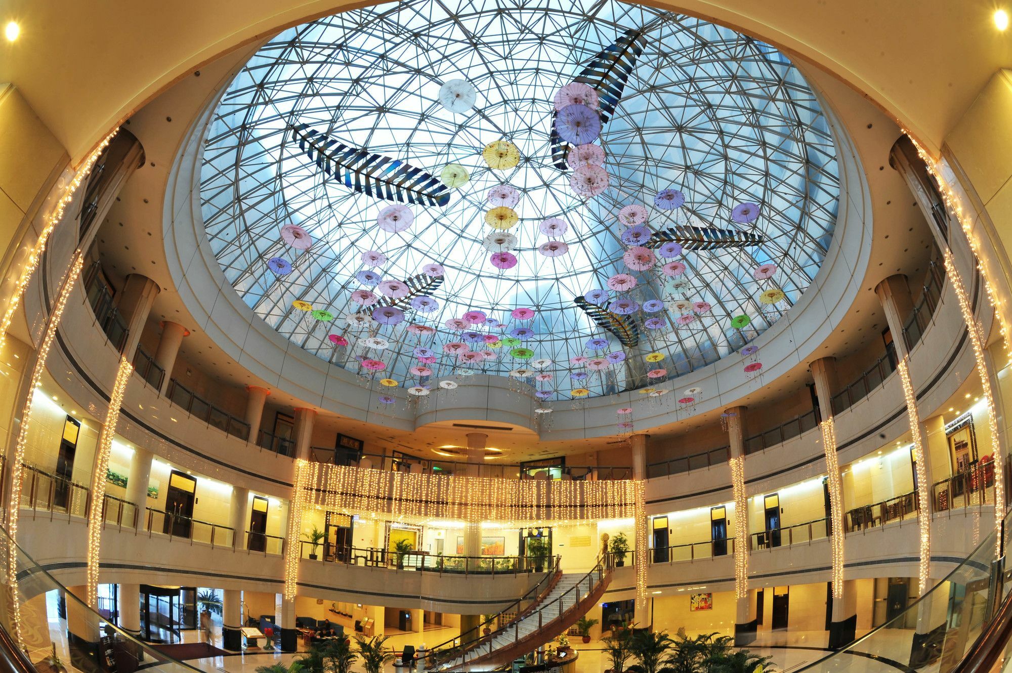 Hongyi Hotel Wuhan Eksteriør bilde